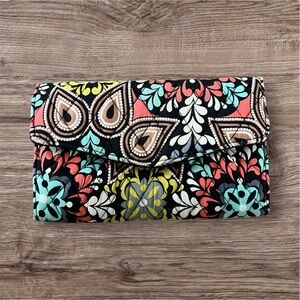Vera Bradley Sierra Crossbody Little Hipster Wallet Purse (No Crossbody‎ Strap)